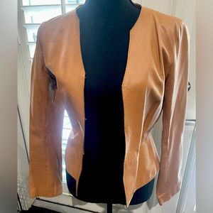 Banana Republic soft butter caramel color leather light jacket w/ hook closures
